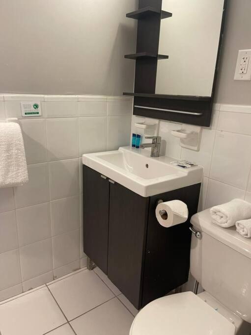 Chic Ocean Front Studio! Apartamento Miami Beach
