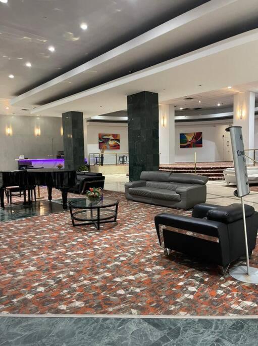 Apartamento Chic Ocean Front Studio!